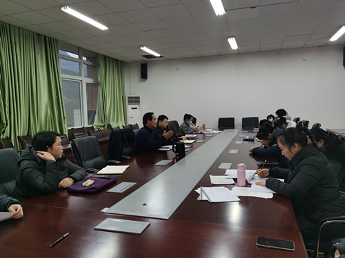 述职报告现场